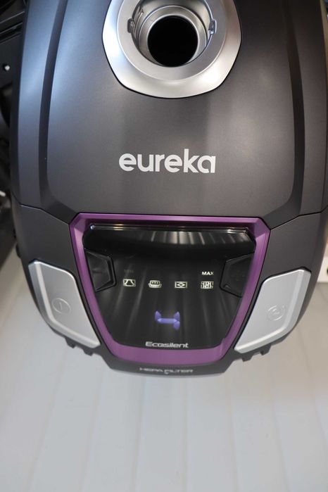 Прахосмукачка с торба Eureka NEN300