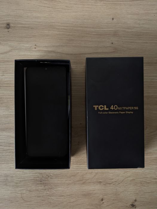TCL 40 NXTPAPER 256GB / 6GB RAM – E-Ink Дисплей Смартфон КАТО НОВ