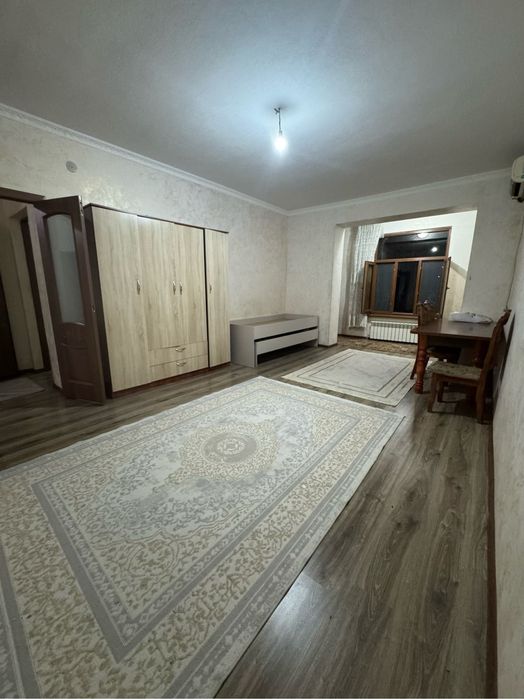 2 бөлмелі квартира арендаға беріледі!