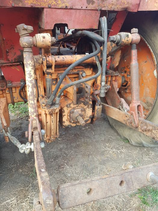 Vand tractor UTB 650