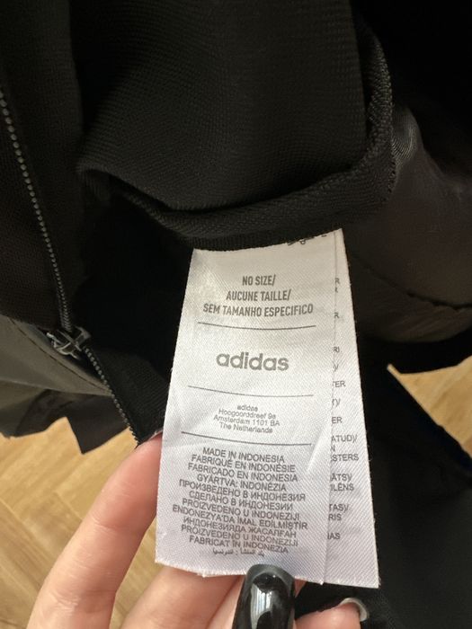 Адидас оригинал