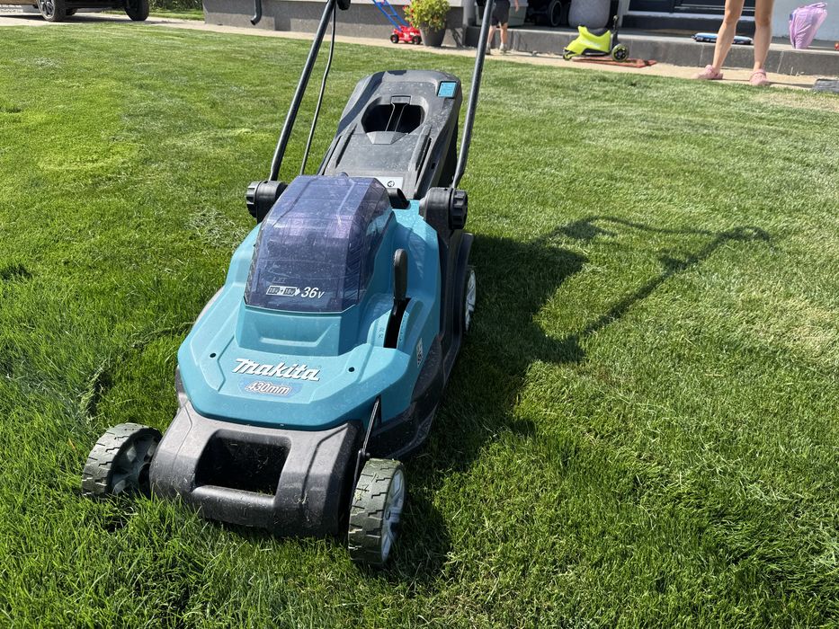 Masina tuns electrica Makita