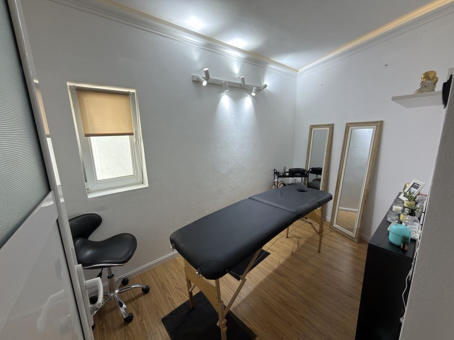 Camera de inchiriat in salon