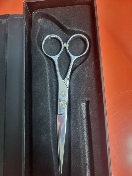 Ножницы для парикмахеров