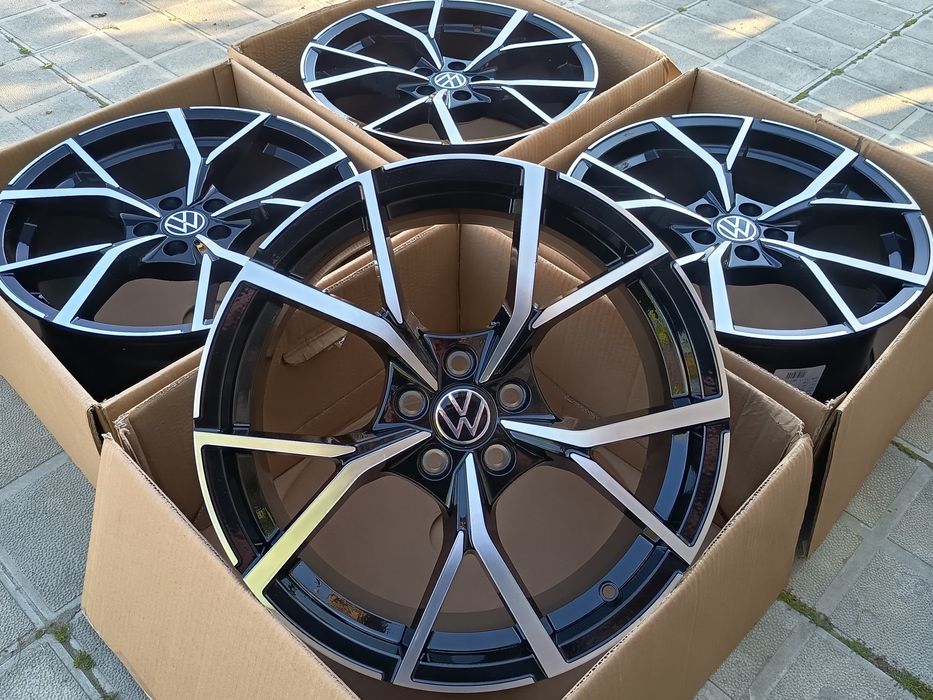 Чисто НОВИ!! ДЖАНТИ VW R LINE  17" 5X100 Фолксваген Поло Голф Ауди Сеат Шкода 5х100