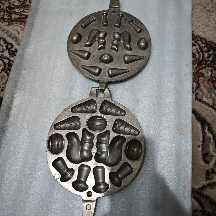 Советские казаны,орешницы ,большая мантышница