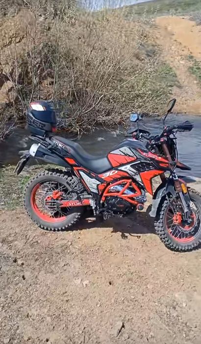 Продаётся Эндуро Теккен