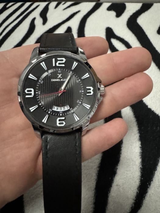 Ceas Daniel Klein