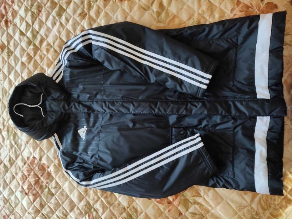 Шушлекова шуба Адидас.