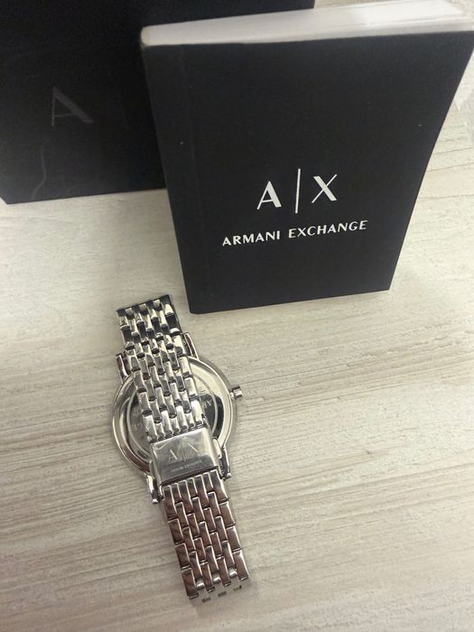 Armani часовник от неръждаема стомана