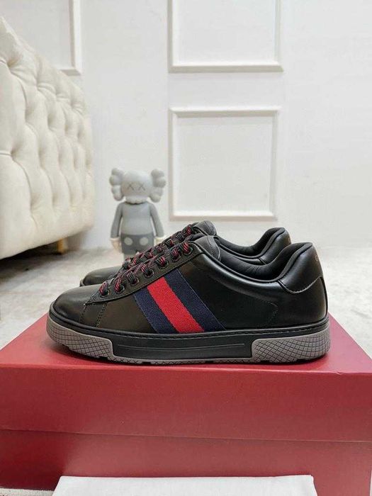 Adidasi Gucci 2026 - piele naturala 100% calitate premium