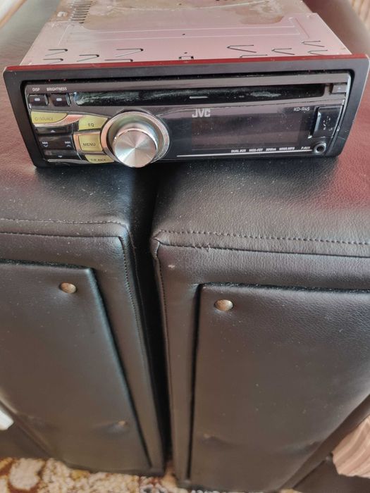 JVC радиосиди за кола