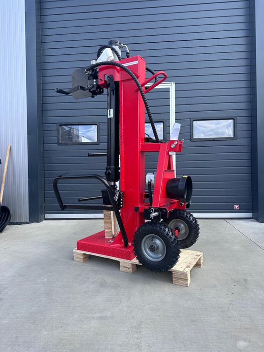 Spargator lemn, despicator 18 tone,  crapator tractor