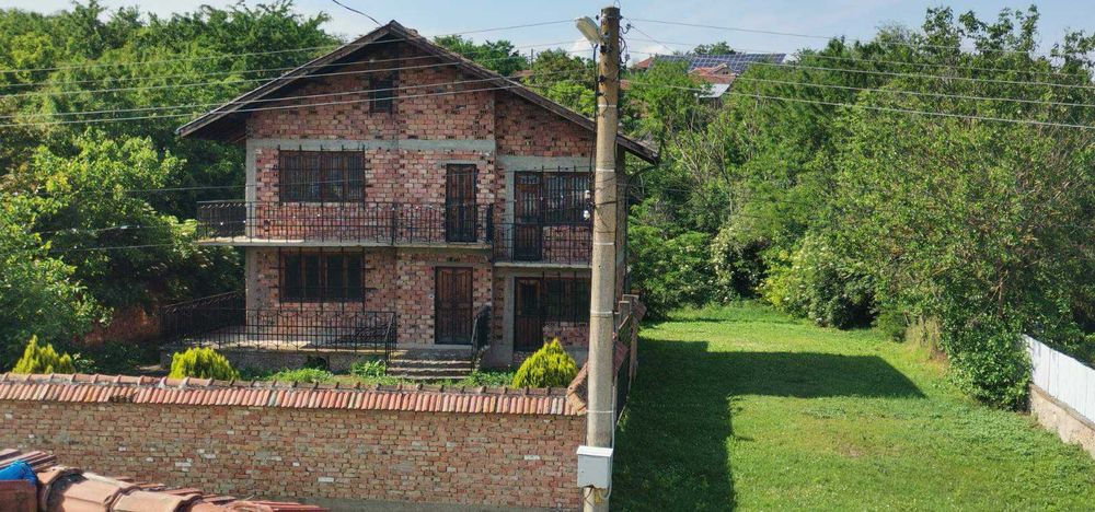 Продава се Къща в с. Ленково, Област Плевен - 700 кв.м за 115 €/кв.м - Снимка #3