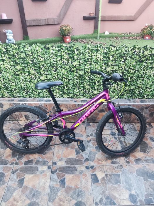 Продавам детско колело драг