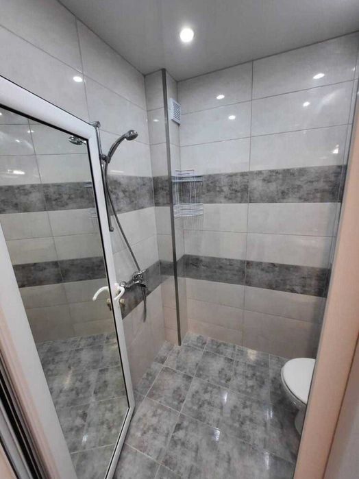 Дава се под наем Двустаен апартамент в Пловдив, Южен - 60 кв.м за 325 € - Снимка #7