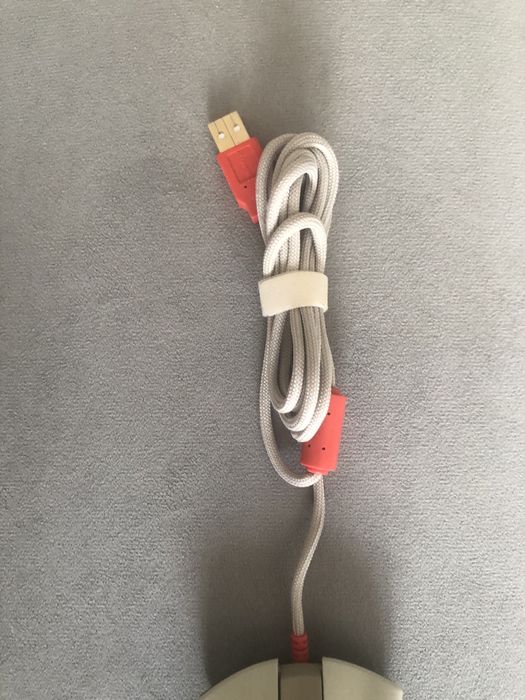 Продаю игровую мышь