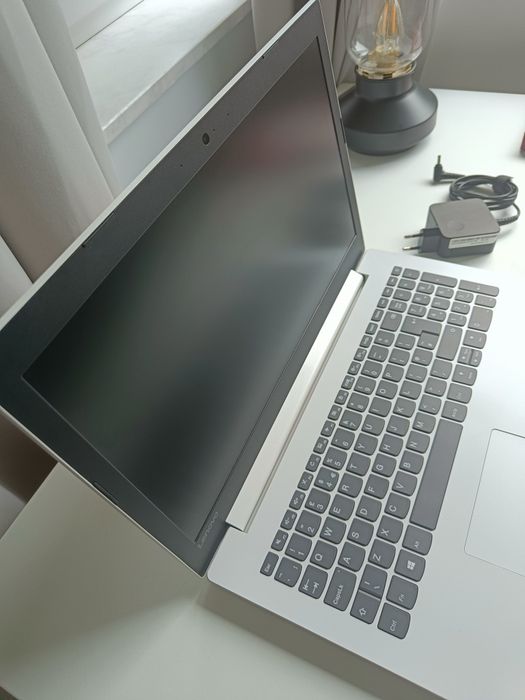 Laptop Lenovo Ideapad 320 alb