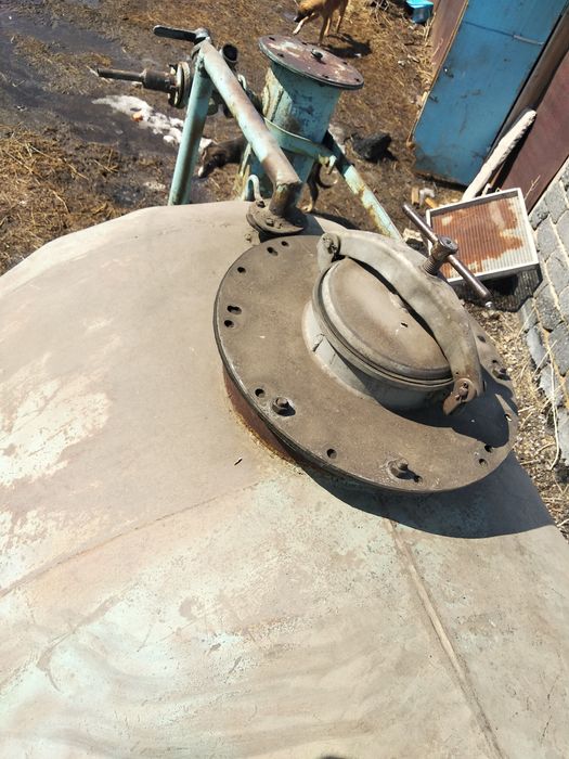 Бочка под ГСМ ...