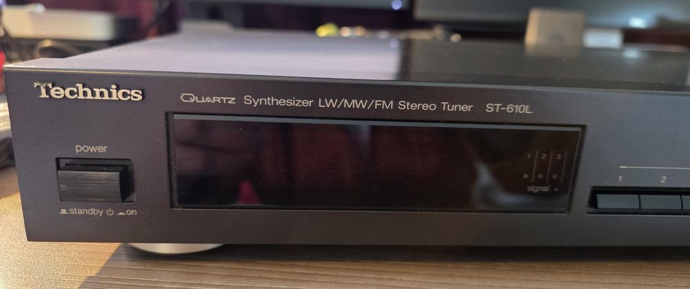 Technics ST-610L – Tuner Stereo Vintage