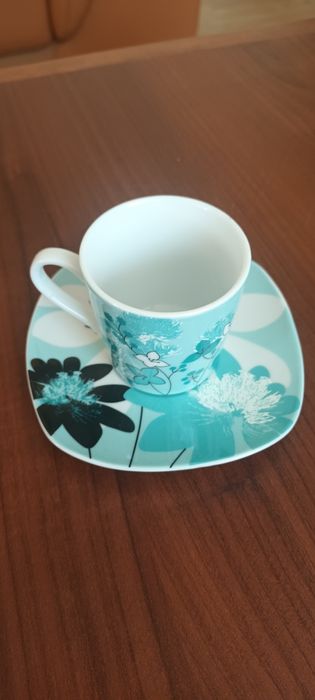 Set serviciu cafea foarte frumos