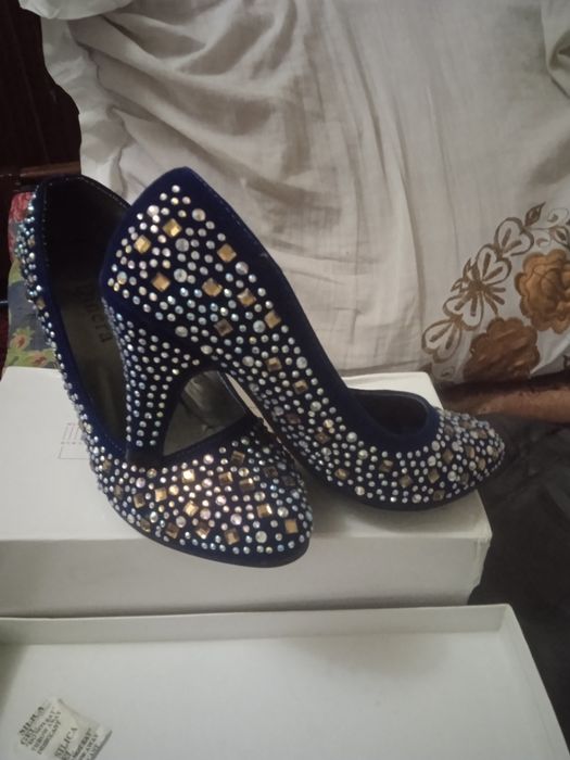 Туфли жен размер 38 нарядное новый
