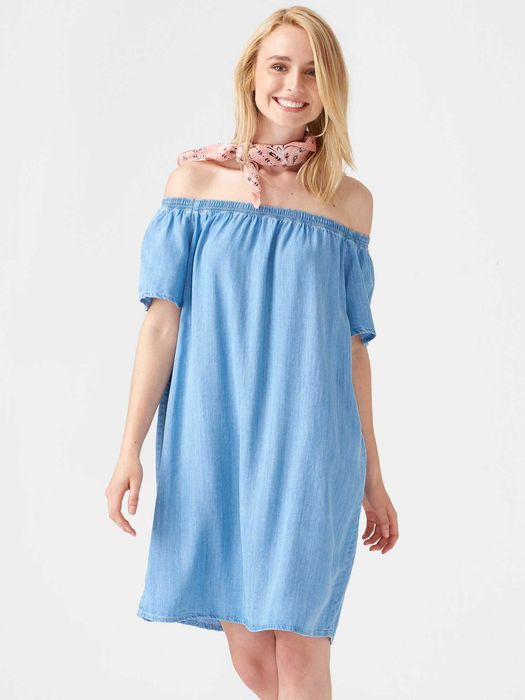 джинсовая одежда