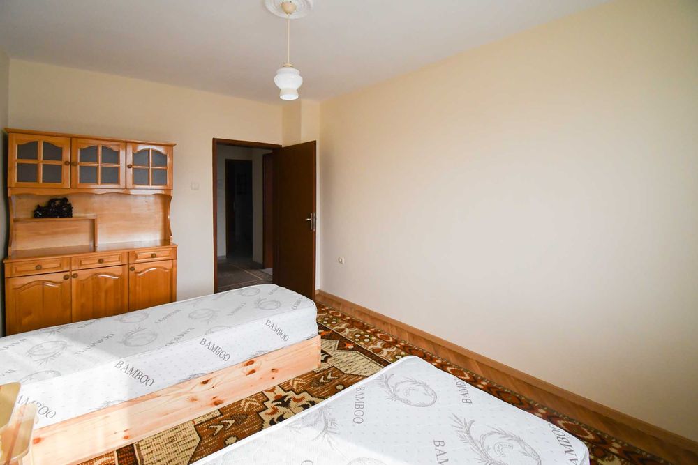 Двустаен имот в Овча купел