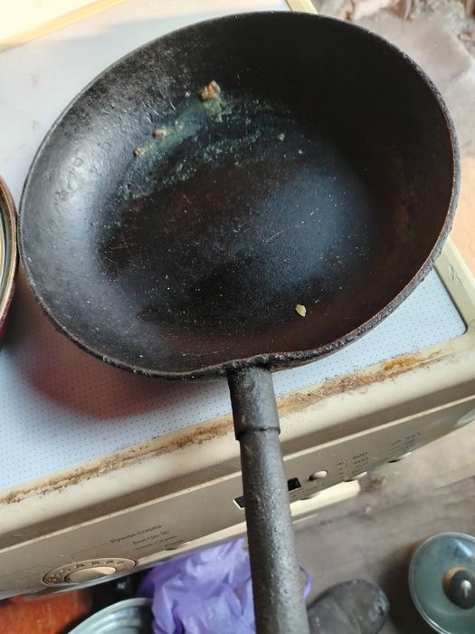 Продам советскую  посуду мыть надо будет