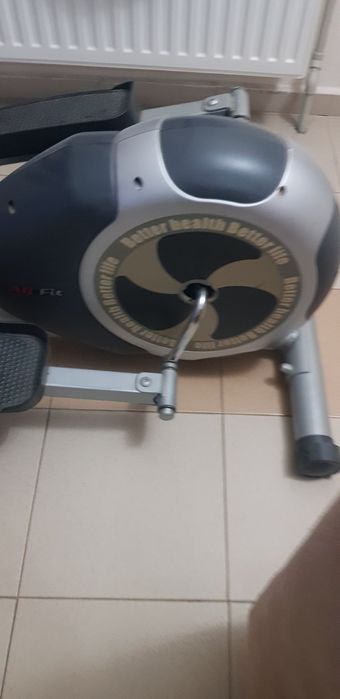 Продавам уред за фитнес