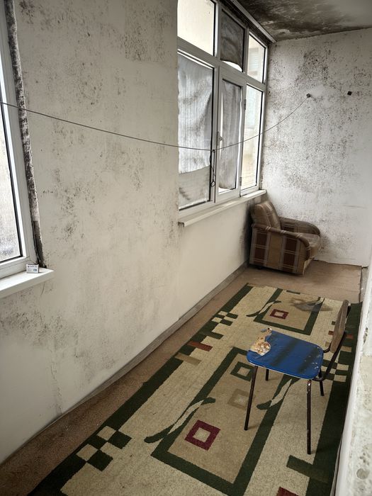 2 хоналик уй восход бозори олдида ремонт уртача