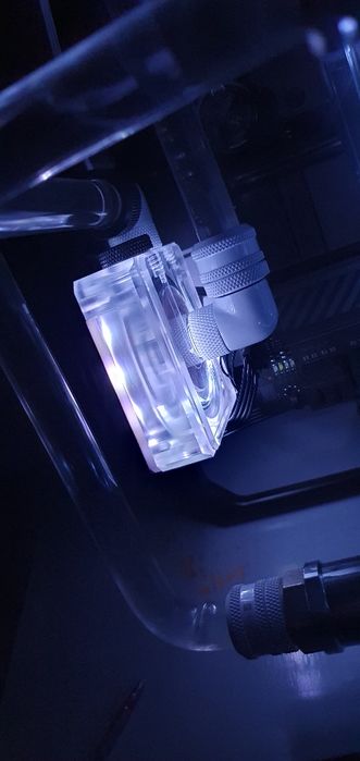 Компютър am5 radeon