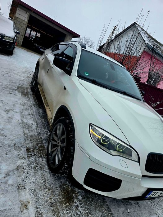 Bmw x6 m50 2012 pentru mai multe detalii in privat