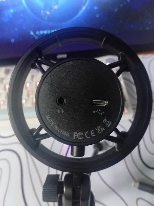 Игровой микрофон Fifine a8v