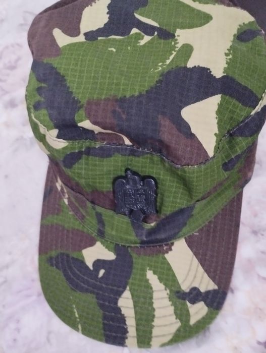 Capele combat desert și camuflaj padure