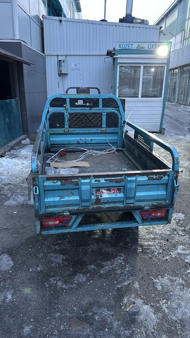 Грузовой электро—муравейник