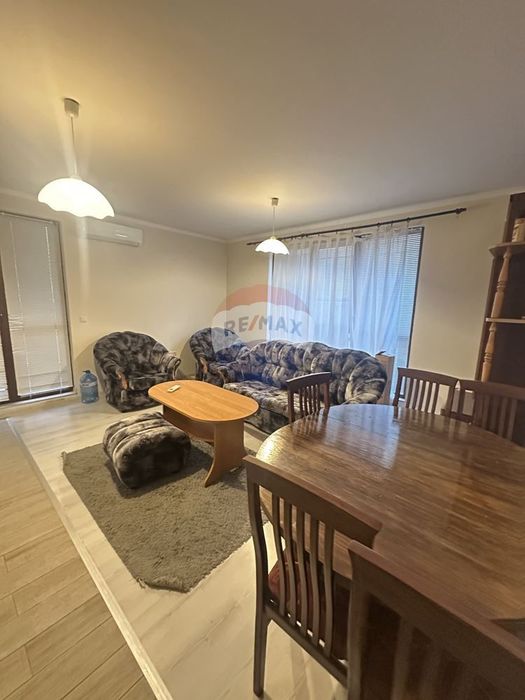 Дава се под наем Тристаен апартамент в Варна, Цветен квартал - 80 кв.м за 508.47 € - Снимка #2