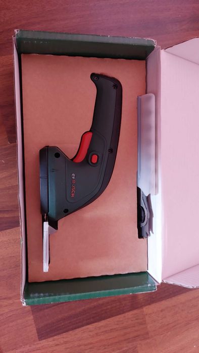 Foarfeca electrica iarba/arbusti Bosch EasyShear 3.6V