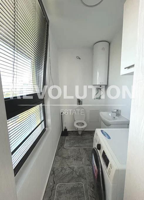 Дава се под наем Четиристаен апартамент в Варна, Център - 100 кв.м за 800 € - Снимка #4