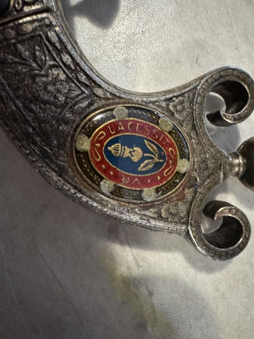 Декоративен старинен пистолет