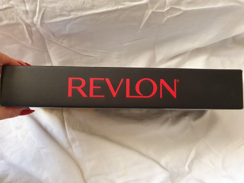 Електрическа четка за коса REVLON Pro Collection RVST2168E
