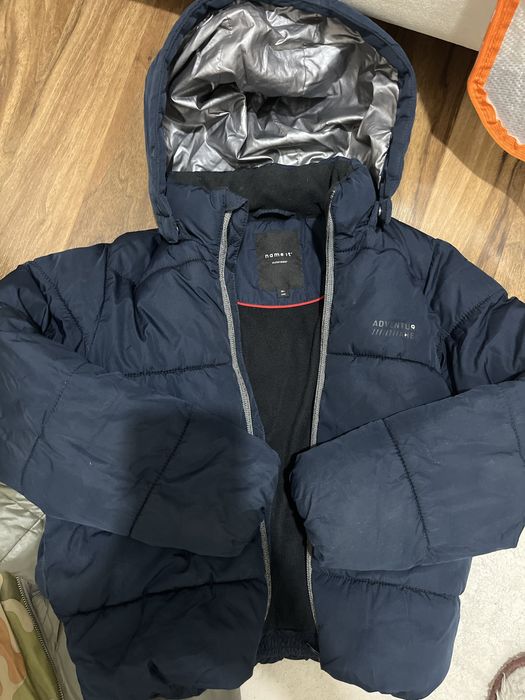 Куртка зимняя на мальчика 9 лет