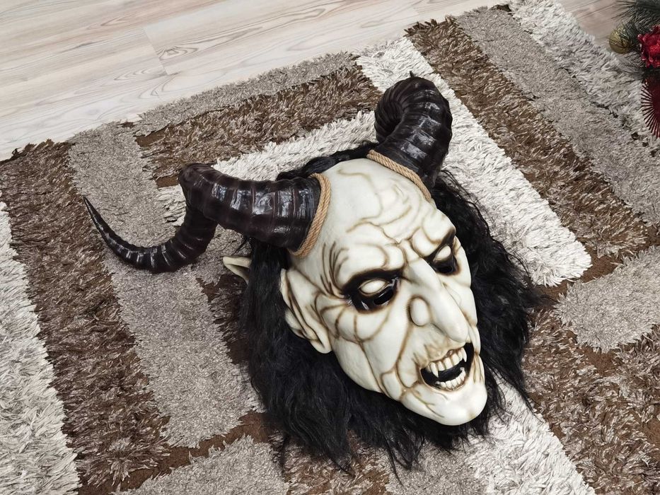 Крампус маска Петрич