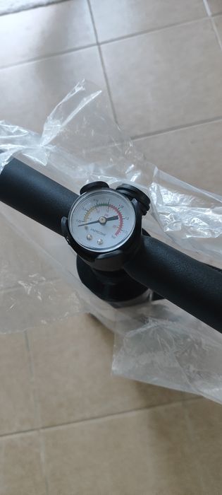 Помпа за sup board  29 psi