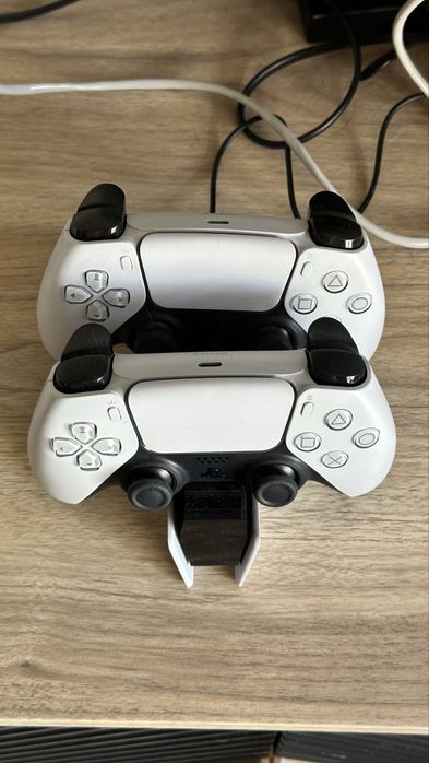продам PlayStation5