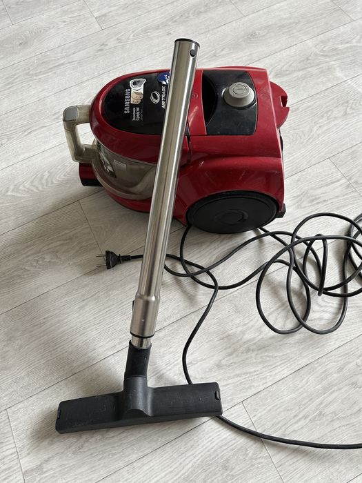 Пылесос Samsung Air Track 1600w