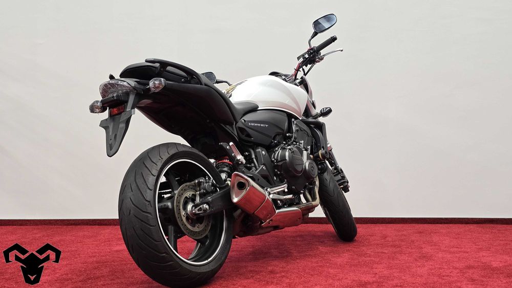 Honda CB600F Hornet | CAPRA Motors
