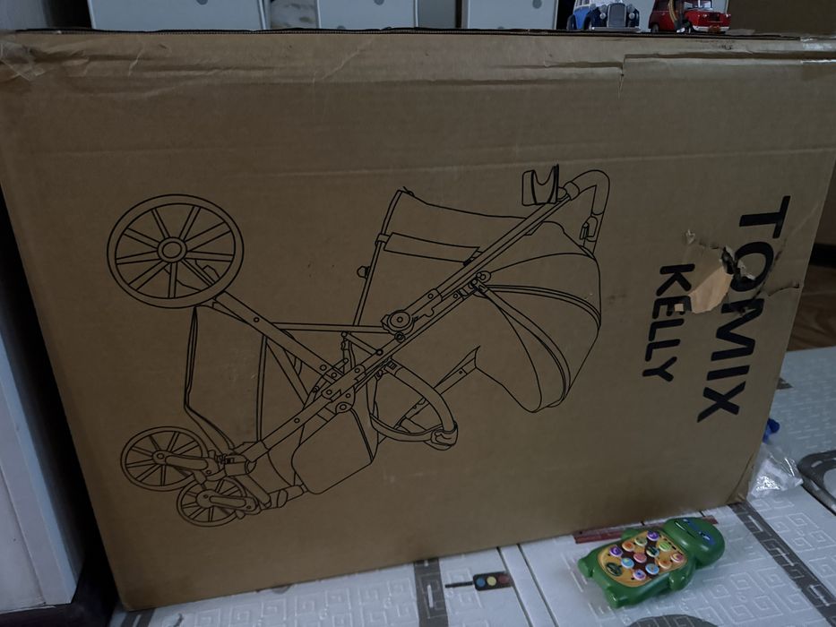 Коляска TOMIX Kelly