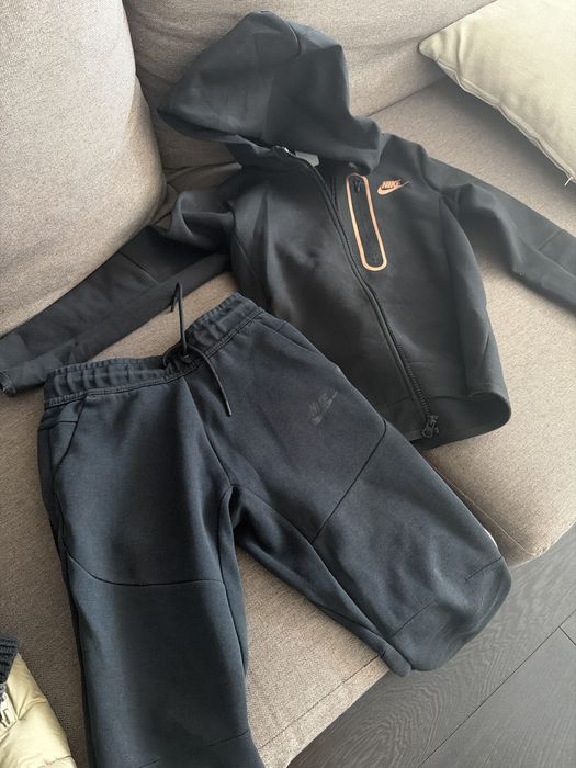 Екип nike tech S