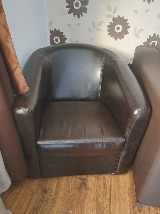 2 Fotolii în stare foarte bună